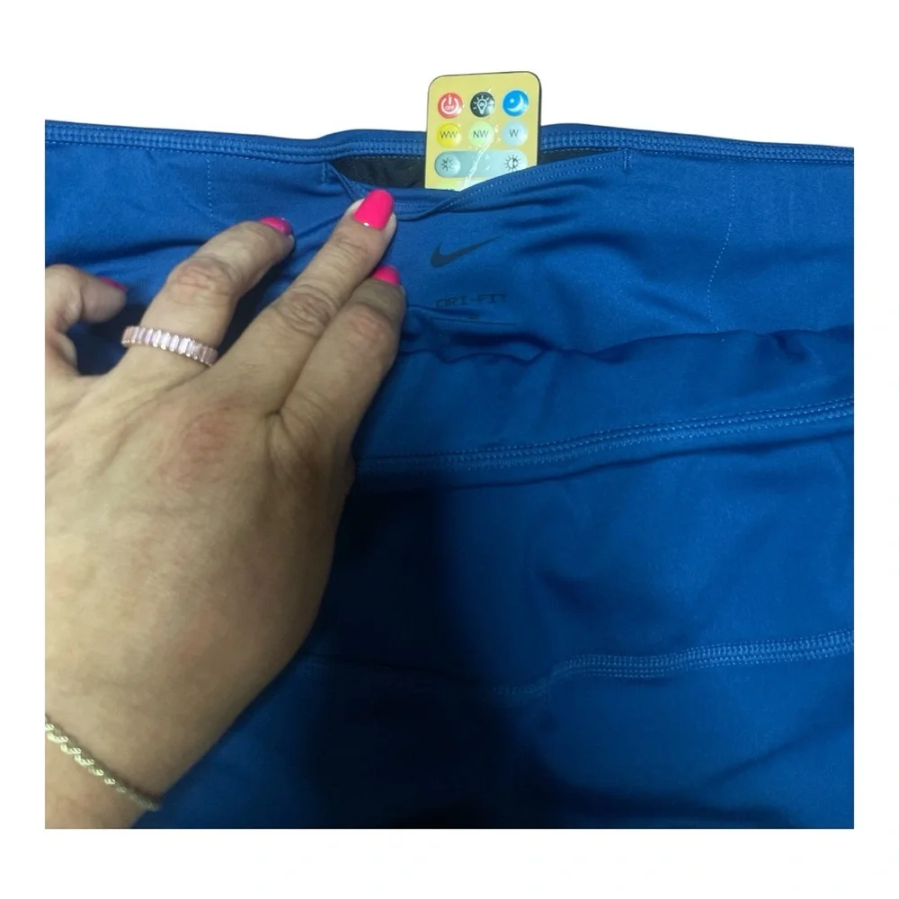 NIKE One Women’s Plus Tight Fit Mid Rise 7/8 Running Tights | 3X | Blue - Picture 6 of 6